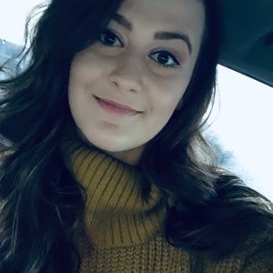 Meet your Posher, Paige